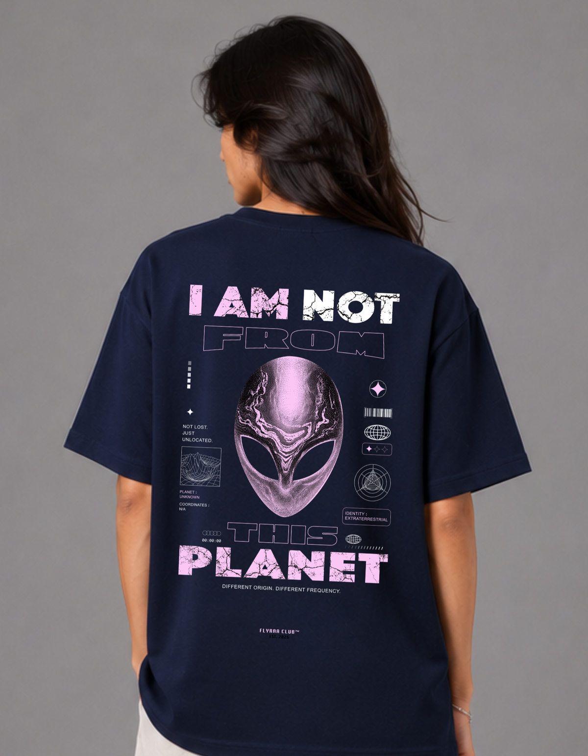 Alien – Printed Oversized Tee